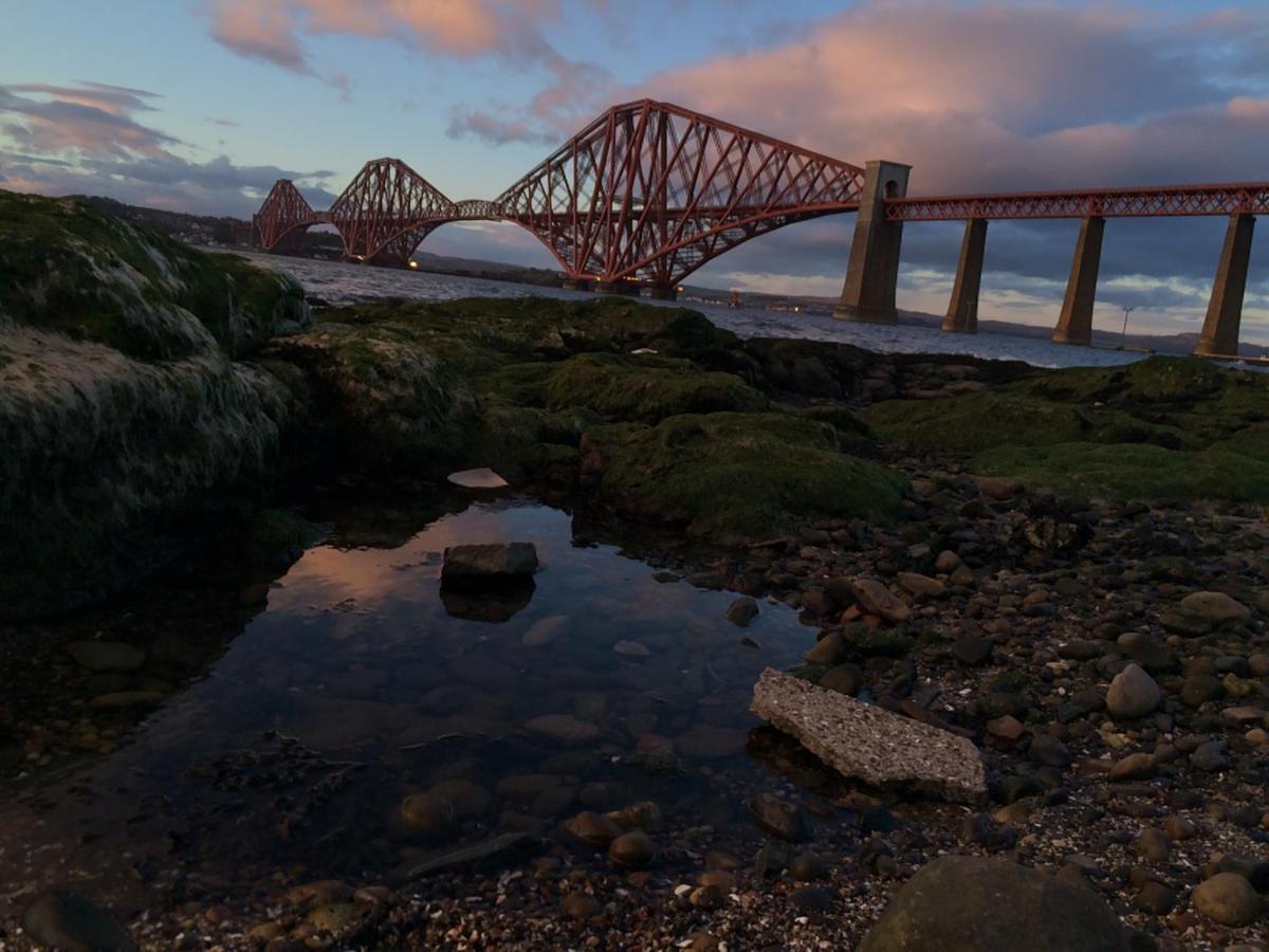 Rooms At Ravenous Beastie South Queensferry Extérieur photo