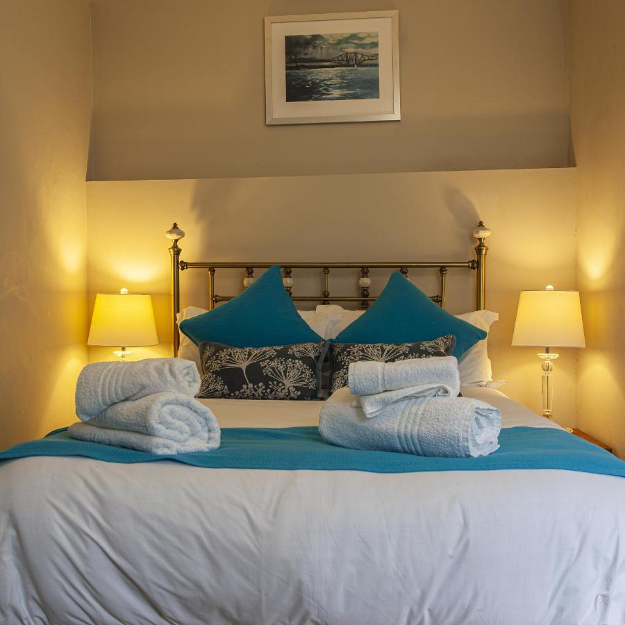 Rooms At Ravenous Beastie South Queensferry Extérieur photo